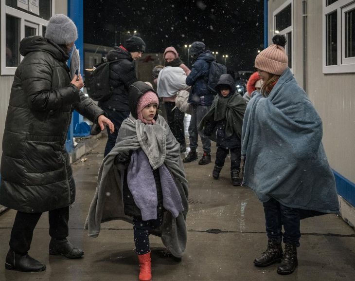 Más de la mitad de los niños de Ucrania ya abandonó sus hogares por la invasión rusa