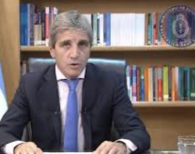 Las medidas anunciadas por el Gobierno:dólar a $800 eliminación de subsidios y aumento a los planes sociales 