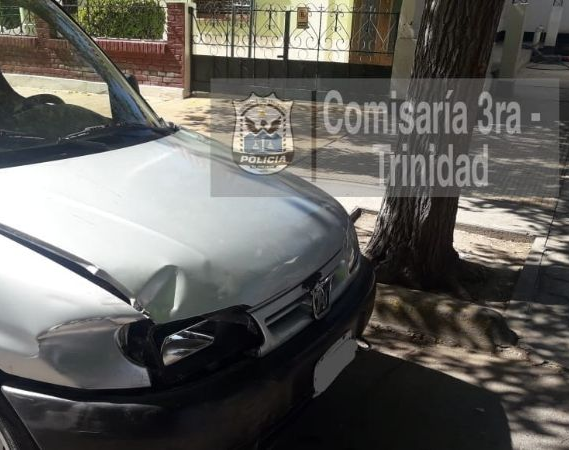 Atraparon al conductor que abandonó a un canillita después de atropellarlo