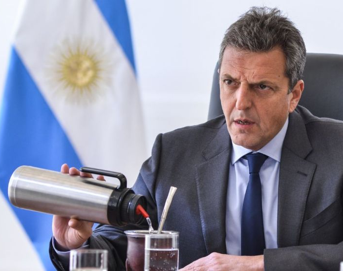 Massa llega a San Juan este viernes