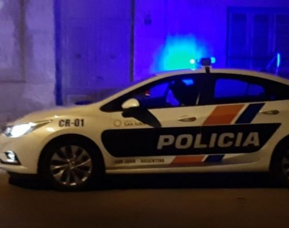 Quiso fugarse en una bicicleta robada y los vecinos lo capturaron