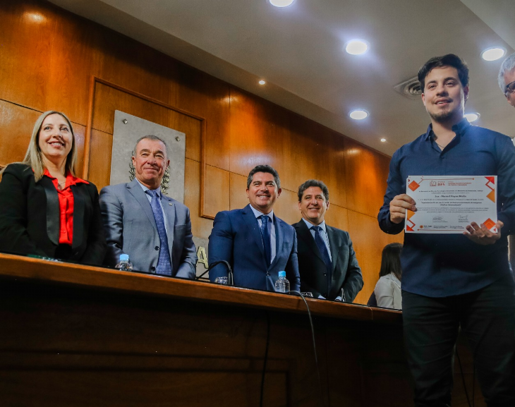 Orrego presidió la entrega del Premio Domingo Faustino Sarmiento de Ciencia e Innovación 2025