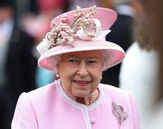 A los 96 años y tras siete décadas en el trono, falleció la reina británica Isabel II