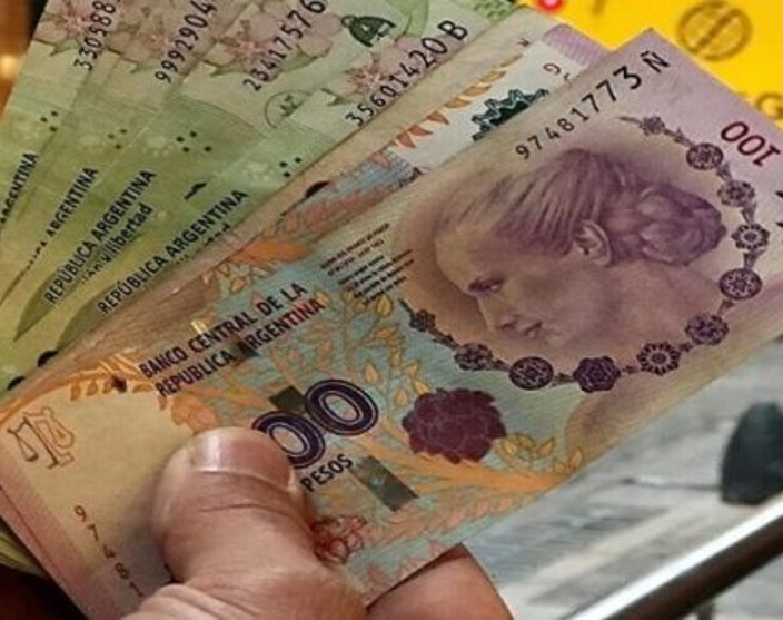 El salario mínimo aumentará un 20% hasta marzo, con $61.953 en diciembre