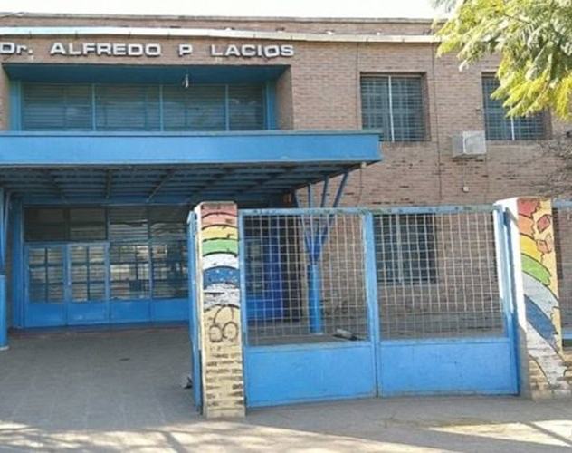 Un hombre asesinó al papá de un compañero de su hijo en una discusión