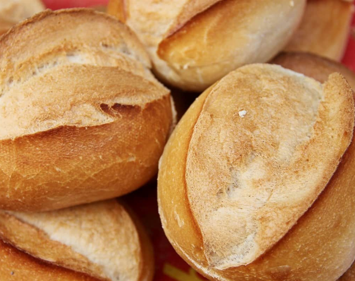El precio del pan mantiene su precio en la provincia