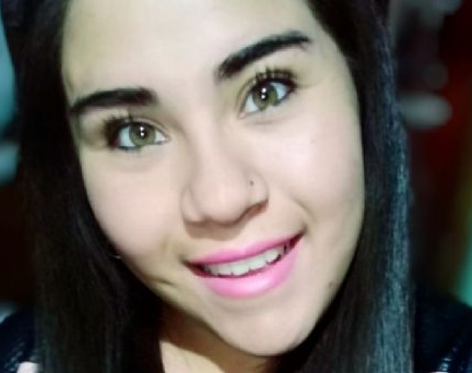 Una joven fue atacada por una jauría y habló por teléfono mientras los perros la mordían
