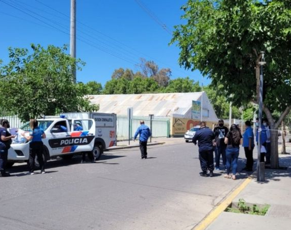 Aprovechó el domingo para comprar ropa pero se descompensó y murió