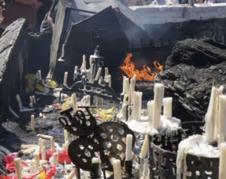 Por las velas que dejan los promesantes en la Difunta se generó un incendio 