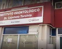 Investigan al empleado del escándalo sexual en el Instituto Odontológico