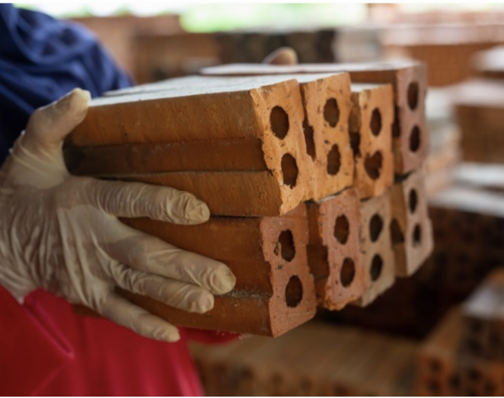 La capacitación sobre uso y manipulación de ladrillos termoeficientes llegará a Rawson