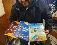 El sanjuanino  que logró completar el álbum del Mundial en 5 días