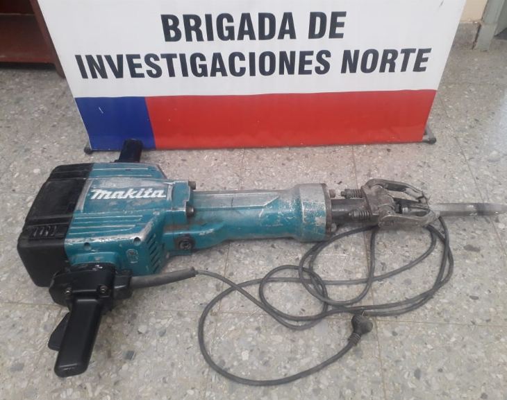 Recuperan un martillo demoledor robado de una capilla del Barrio Bueno Aires