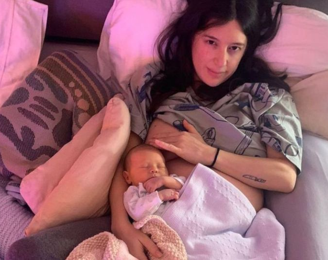 Malena Pichot mostró el día a día de la crianza de su hijo y cuestionó a las influencers 