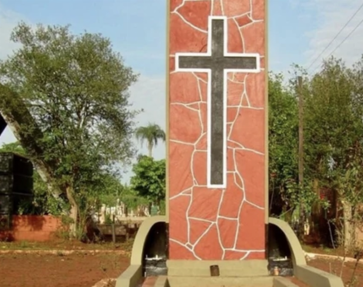 Misiones: encontraron a una pareja teniendo sexo en un cementerio
