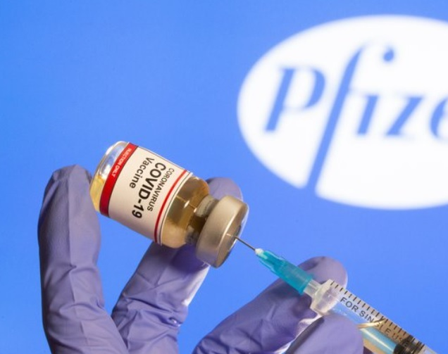 Pfizer anunció que su vacuna previene el covid-19 en más del 90% de los casos