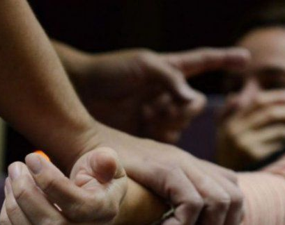 Habló la mujer que denunció ser abusada por tres hombres