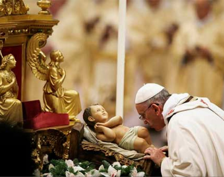 El papa Francisco ofició la misa de Navidad: "Parece que no terminan nunca los conflictos y contradicciones"