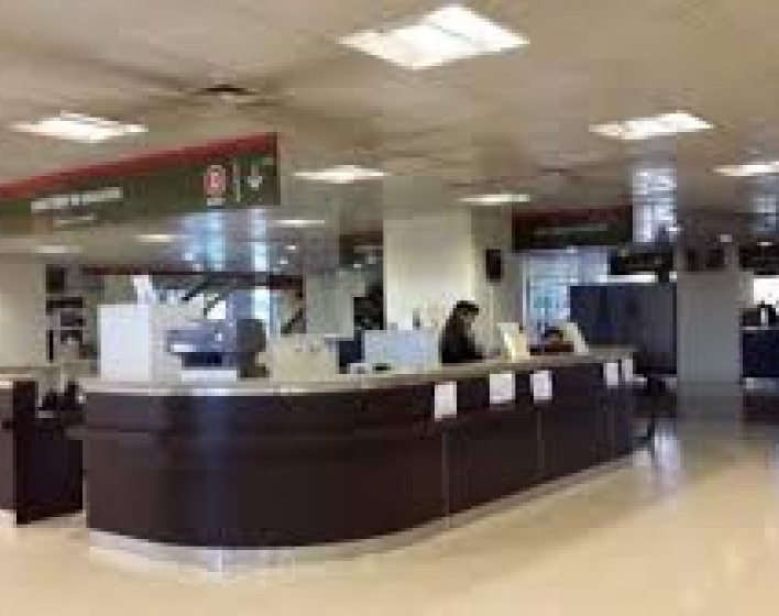 Acusan a trabajadores del Centro Cívico de robar computadoras y pueden ir presos
