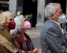 España decretó el uso obligatorio del barbijo ante el aumento de casos de virus de invierno