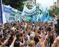 La CGT amenaza con una marcha en contra de los empresarios por la suba de los precios