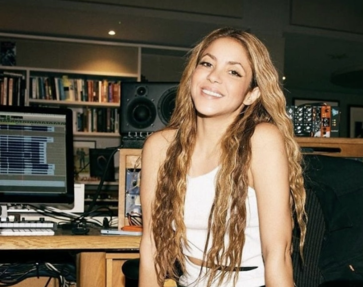 Aseguran que Shakira estaría viviendo un romance con un famoso cantante