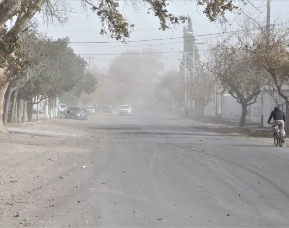 Por el alerta de viento,  suspendieron  las clases en tres departamentos 