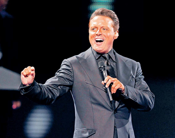 Luis Miguel llegó a Buenos Aires para iniciar su gira mundial