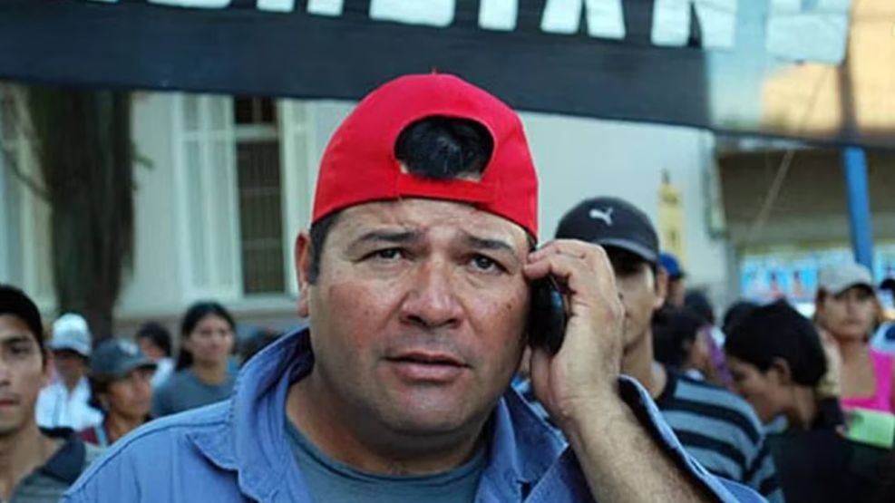 Filmaron cómo vive Emerenciano Sena en la cárcel