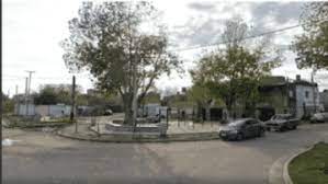 Un nene que jugaba al fútbol en una plaza fue herido de un escopetazo por un vecino al que le "molestaba"