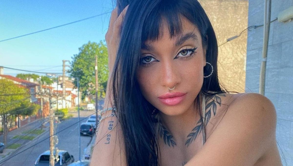 MarÃa Becerra estrena cuerpo y lo muestra en micro lecenrÃa