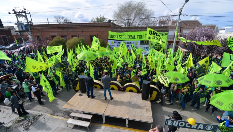 La construcción arma un acto con 20.000 personas para apoyar al Presidente