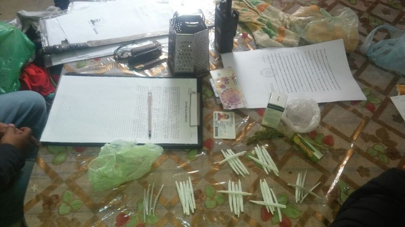 Quedó detenida con armas y droga