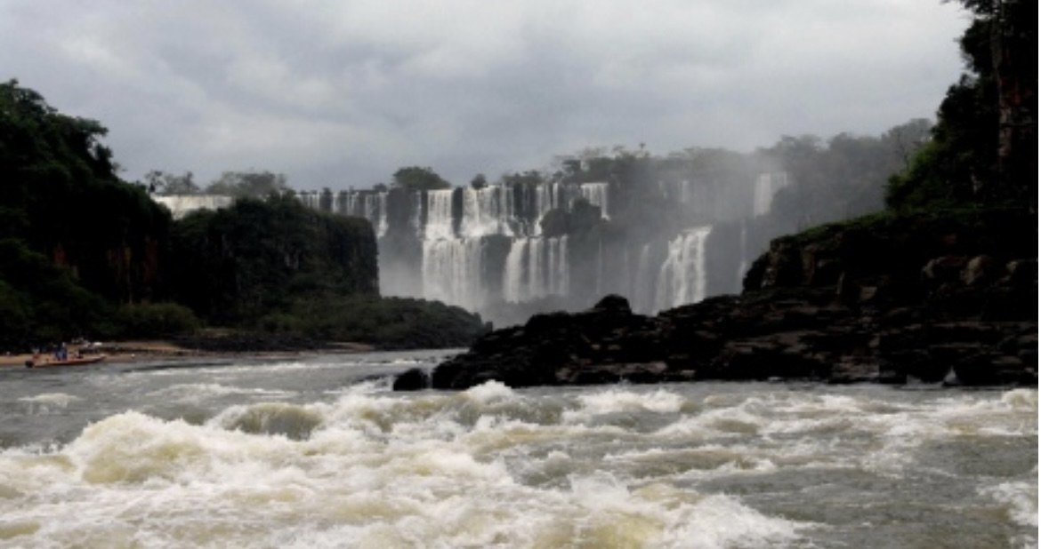 Parejas LGBTIQ+ extranjeras podrán casarse en la naturaleza de Misiones