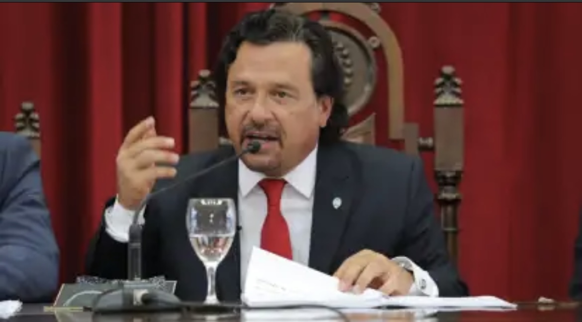 Elecciones en Salta: el gobernador Gustavo Sáenz se impuso ampliamente y logró su reelección