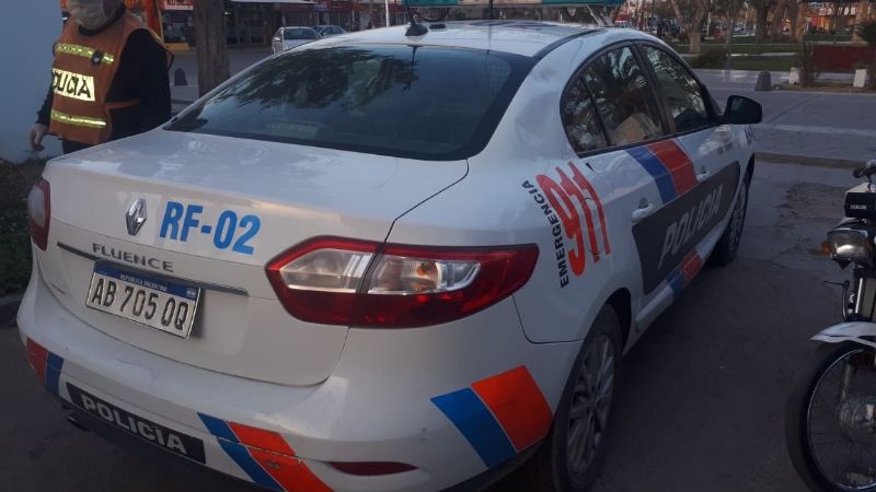 Rompió la perimetral y fue a la casa de su ex novia