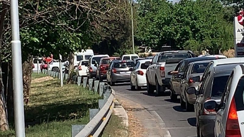 Caos en el tránsito por reclamos en la Ruta 40 Sur