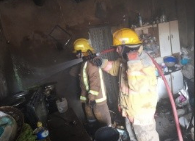 Una fuga de gas generó un incendio en una vivienda 