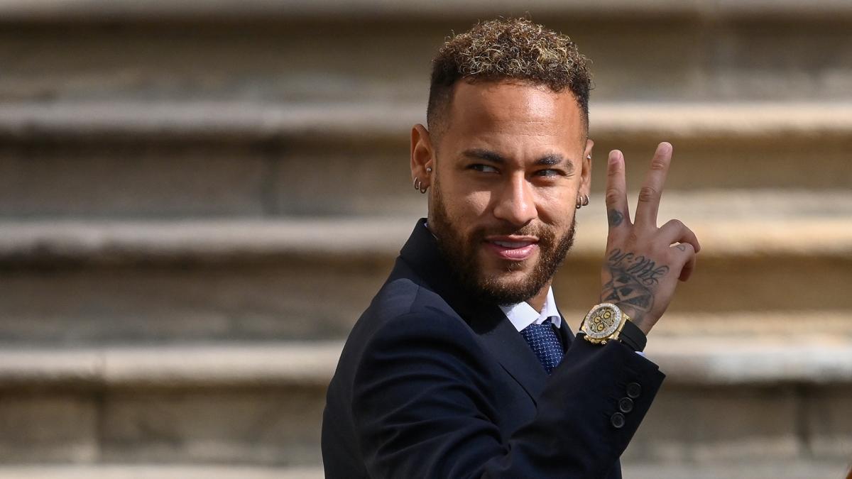 La selección brasileña, dividida por el apoyo de Neymar a Bolsonaro