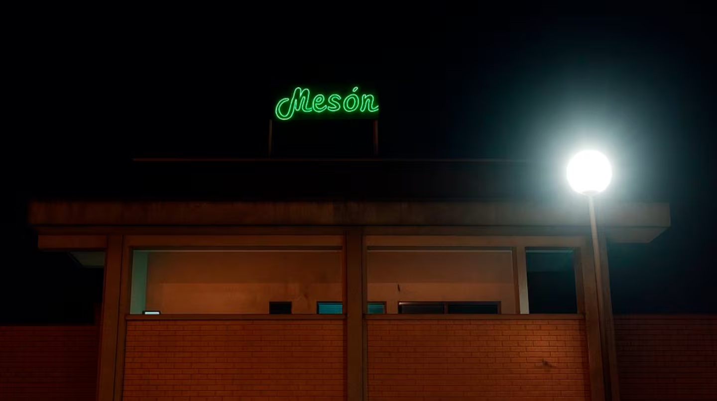 Pidió extender el turno en un hotel alojamiento y luego lo encontraron muerto