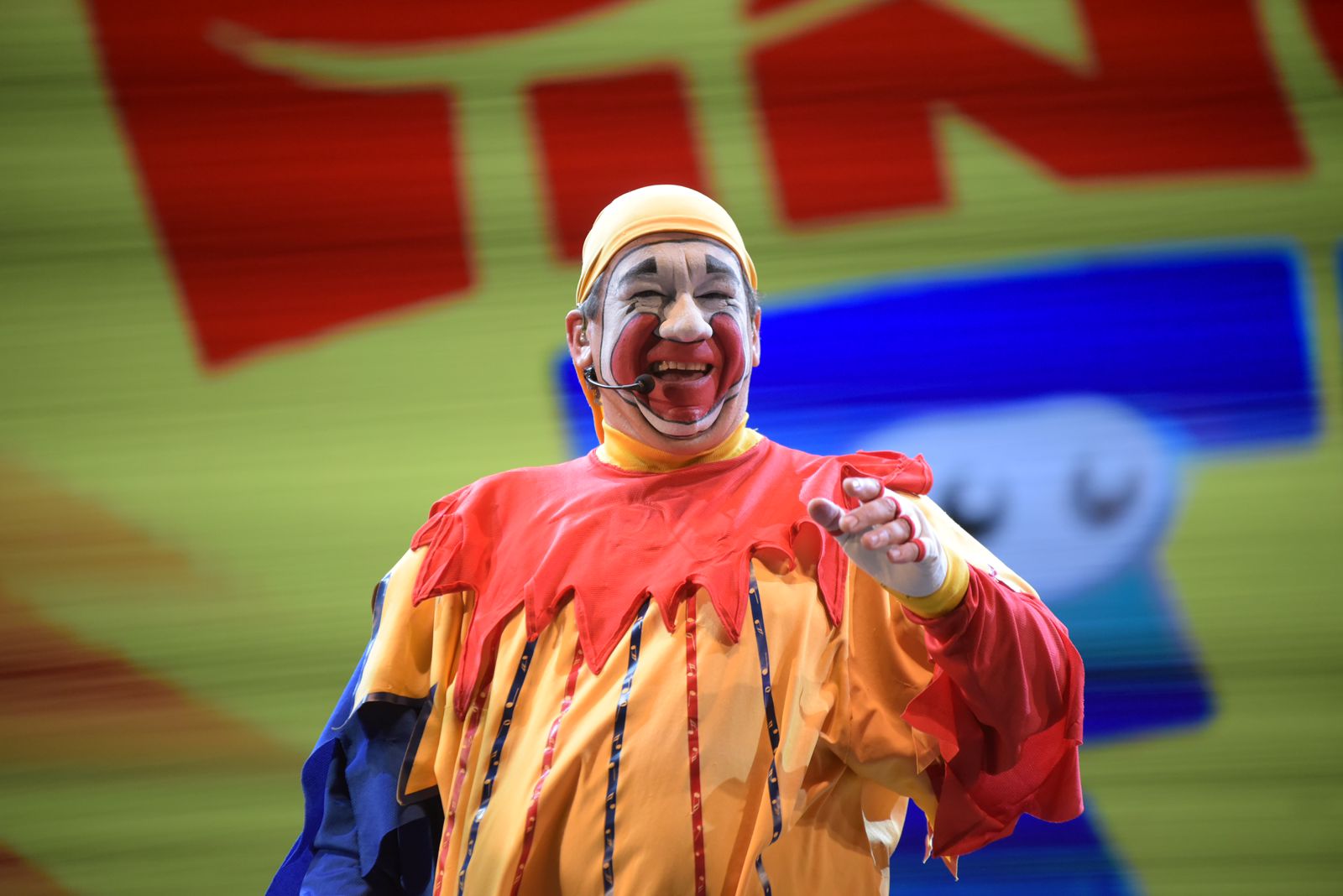 Piñón Fijo va a cantar y bailar con los chicos en Chimbas