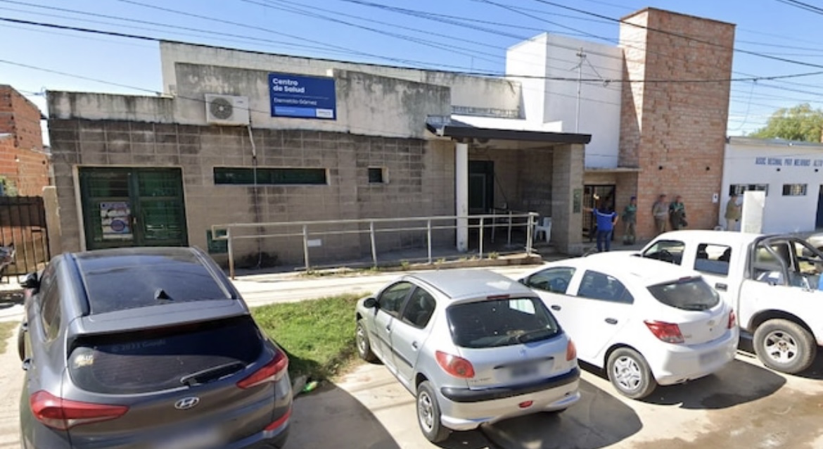 Horror Santa Fe: hallaron muerto a un nene de 2 años en una letrina y detuvieron a su madre