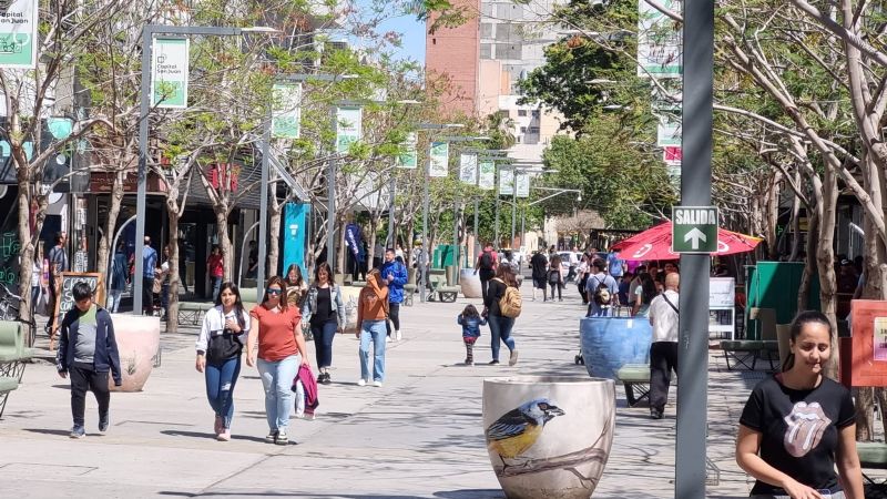 Comercio en San Juan: así funcionará los feriados del jueves y viernes próximo