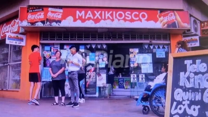 Delincuentes se llevaron toda la recaudación de un maxikiosco capitalino