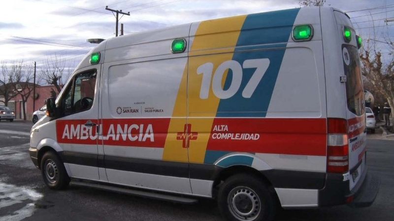Se les cortó la dirección y terminaron en un desagüe