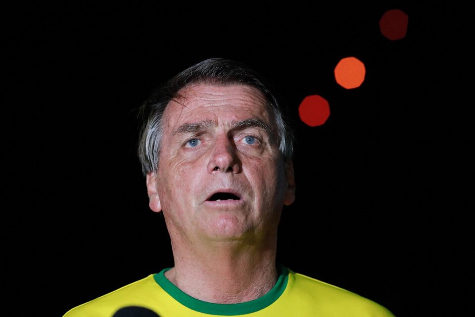 Una más de Bolsonaro: ahora dice que si gana las elecciones Lula va a volver a la cárcel