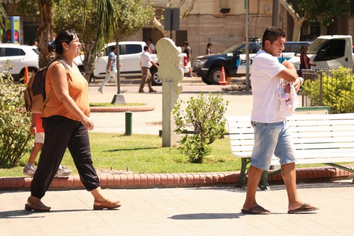 Casi 30 grados para despedir Julio