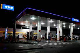 Retoman la idea de cerrar las Estaciones de Servicio en la noche