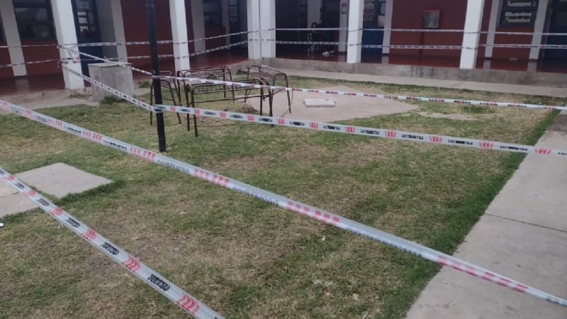 Aislaron una parte de una escuela por temor a un derrumbe del suelo