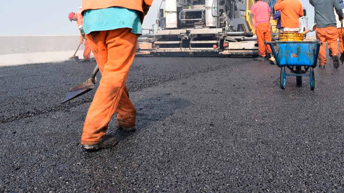 El Gobierno inició un paro activo en las obras públicas de todo el país